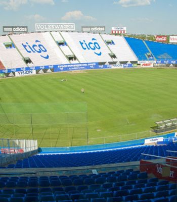 Por gramado diferente, Libertad altera local de jogo contra o Palmeiras