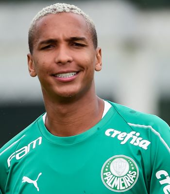 PALMEIRAS TEM NEGOCIAÇÃO ENCAMINHADA POR EMPRÉSTIMO DE DEYVERSON, DIZ SITE